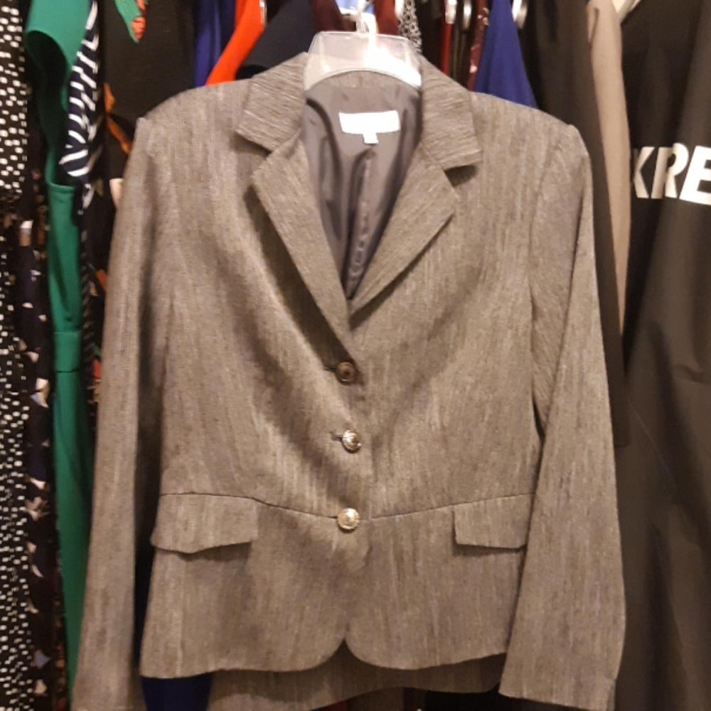 Suit